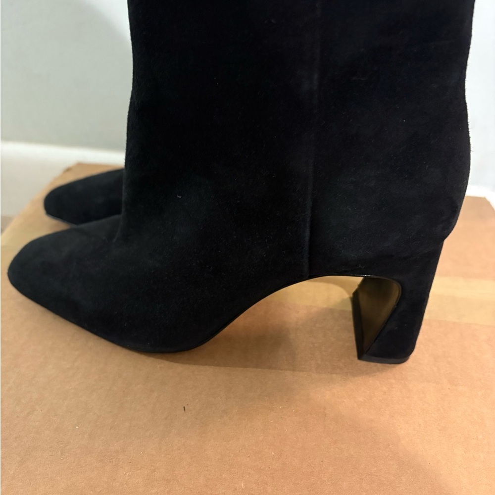 ANTONIO MELANI Black Suede Elana Ankle Booties Whimsygoth with Block Heel size 7 - Picture 3 of 8